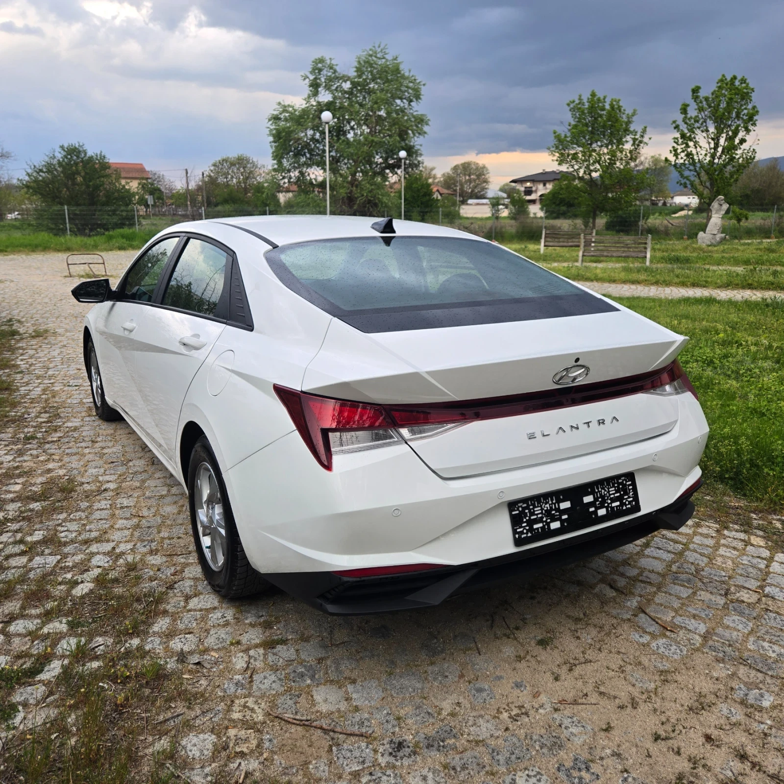 Hyundai Elantra 2.0L подходяща за газ , снимка 7 - Автомобили и джипове - 54857505