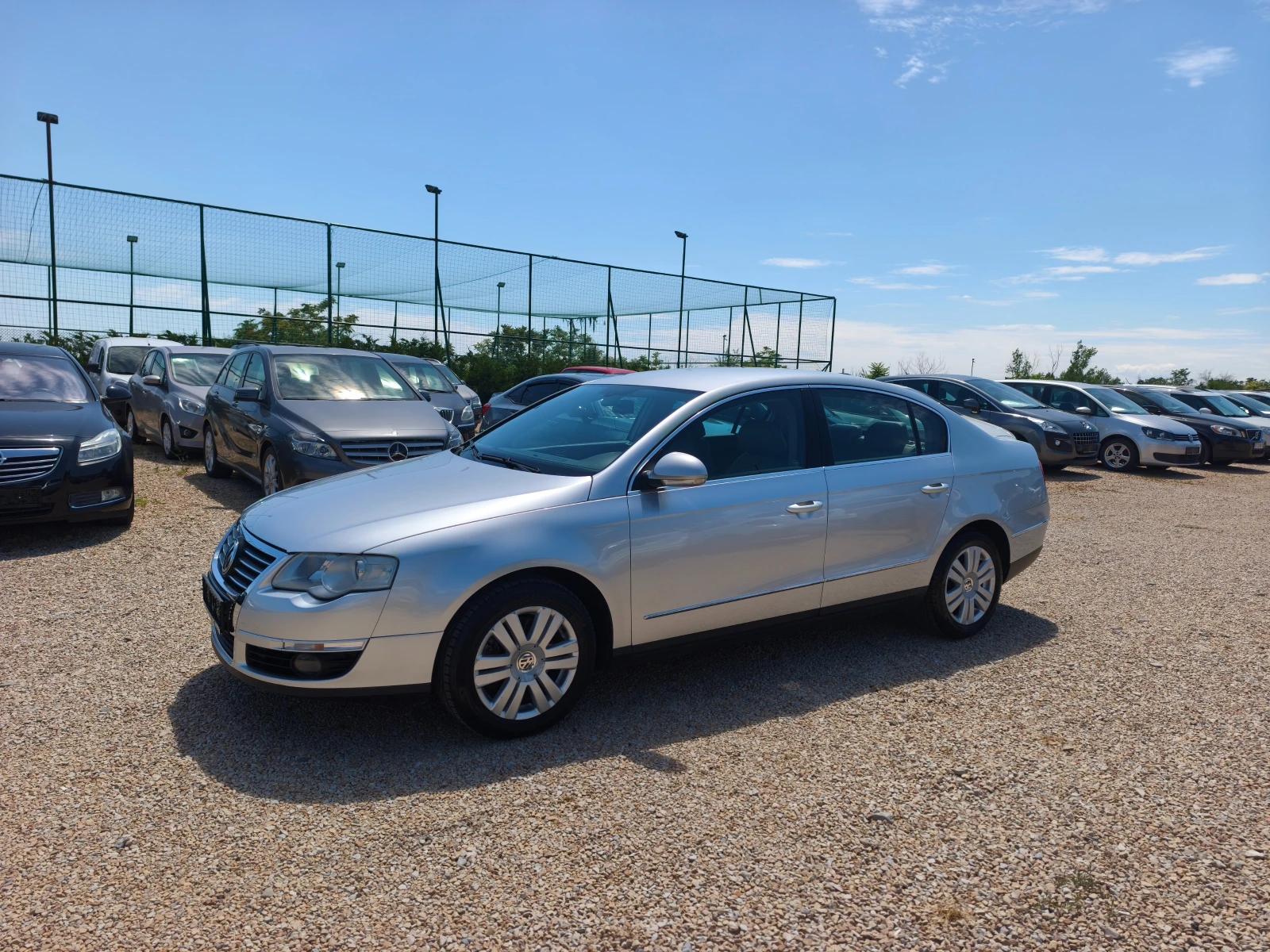 VW Passat 8-КЛАПАНА, снимка 10 - Автомобили и джипове - 55031431