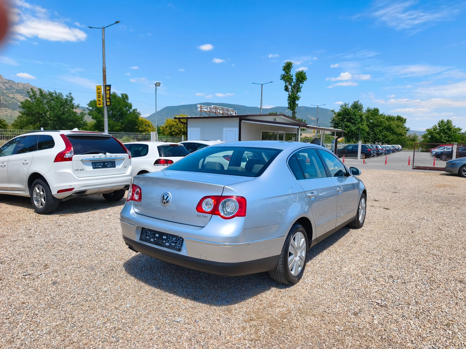 VW Passat 8-КЛАПАНА, снимка 6 - Автомобили и джипове - 55031431