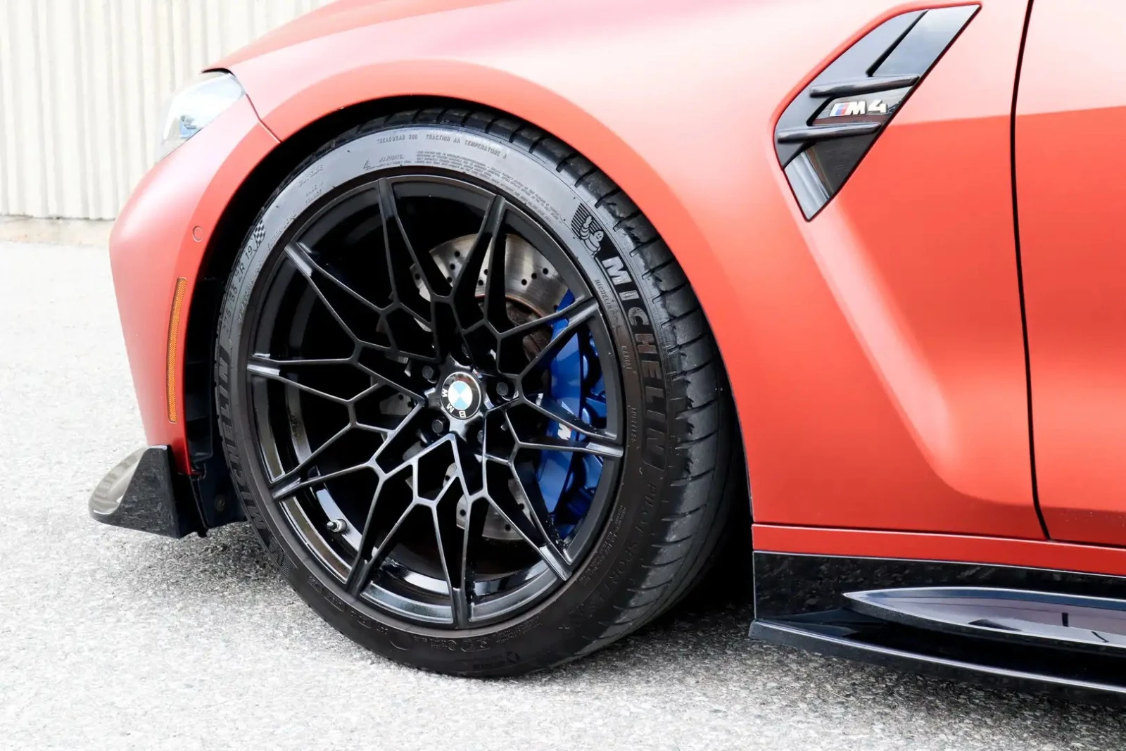 BMW M4 INDIVIDUAL MANUAL ЦЕНА ДО БЪЛГАРИЯ АВТОКРЕДИТ, снимка 7 - Автомобили и джипове - 55165938