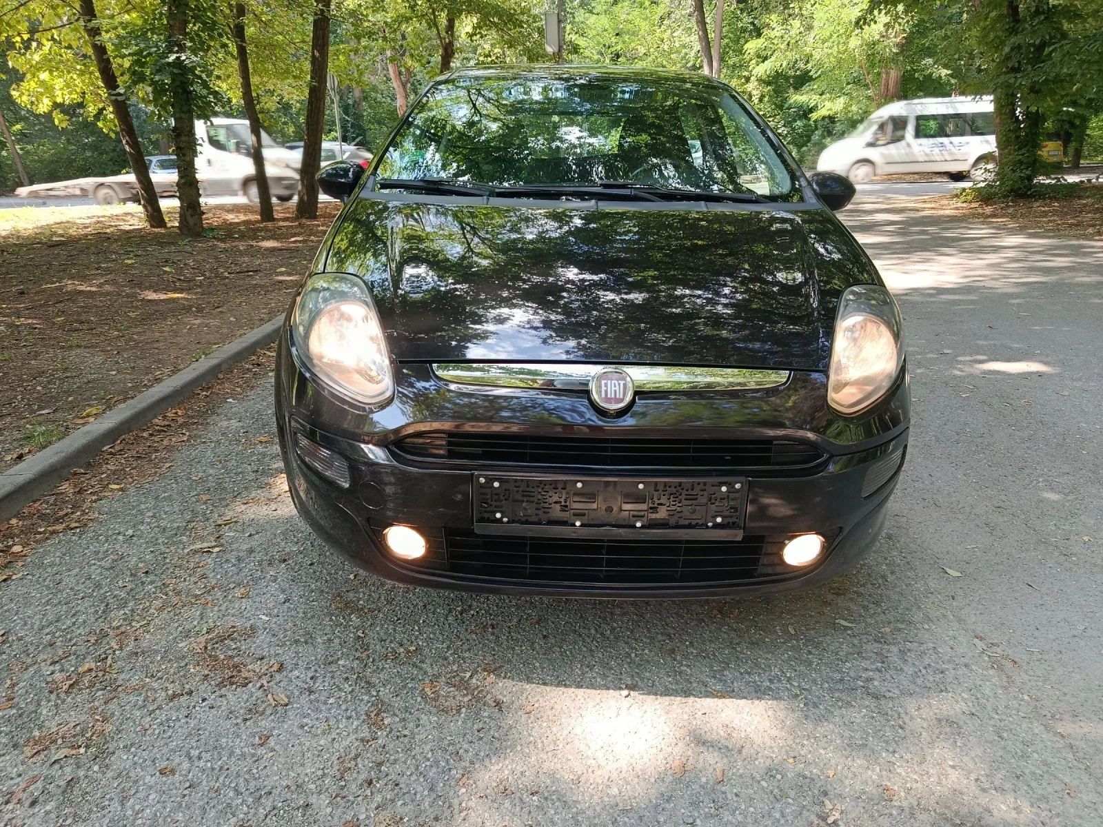 Fiat Punto EVO 12г. бензин 1.2, снимка 8 - Автомобили и джипове - 55396382