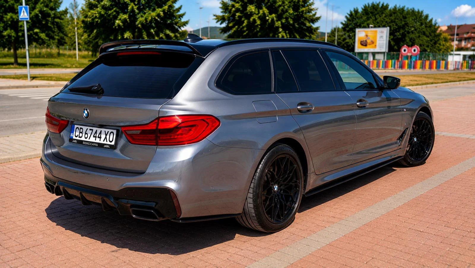 BMW 530 M-SPORT, снимка 5 - Автомобили и джипове - 55527682