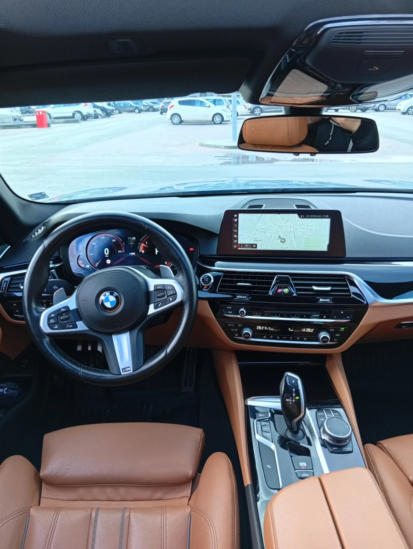 BMW 530 M-SPORT, снимка 15 - Автомобили и джипове - 55527682