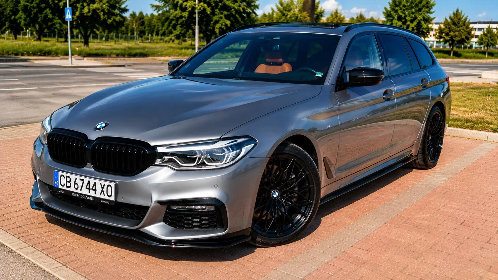 BMW 530 M-SPORT, снимка 7 - Автомобили и джипове - 55527682
