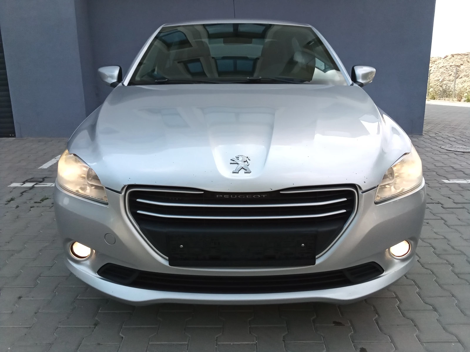 Peugeot 301 1.6HDI-92kc. Euro5, снимка 2 - Автомобили и джипове - 55621769