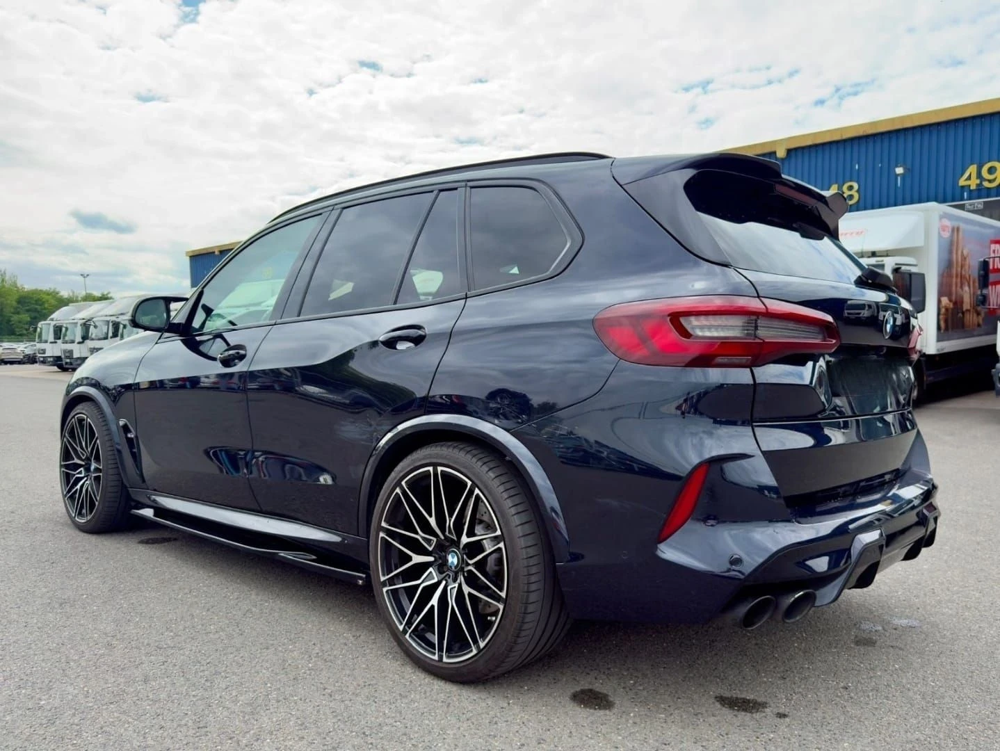 BMW X5M Очакван вCOMPETITION / 625 К.С. / INDIVIDUAL TWO-T, снимка 6 - Автомобили и джипове - 55674456
