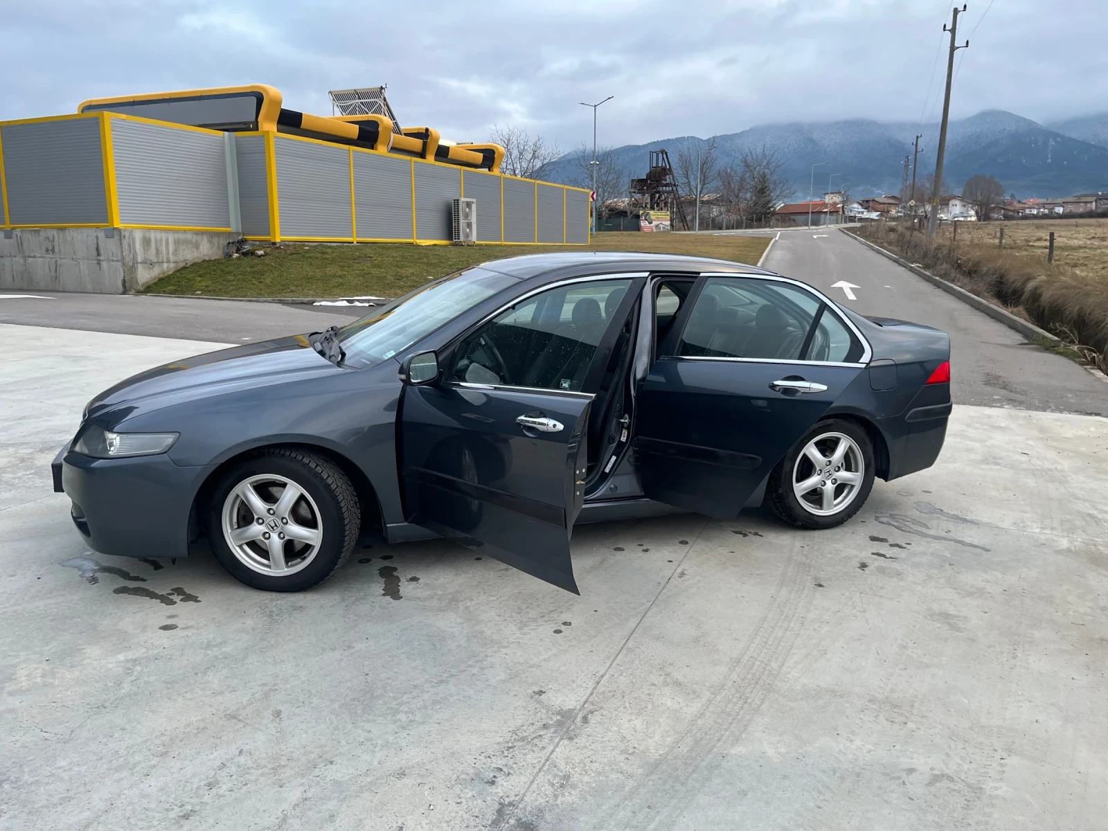 Honda Accord 2.0 VTEC 155к.с, София, снимка 14 - Автомобили и джипове - 55998363