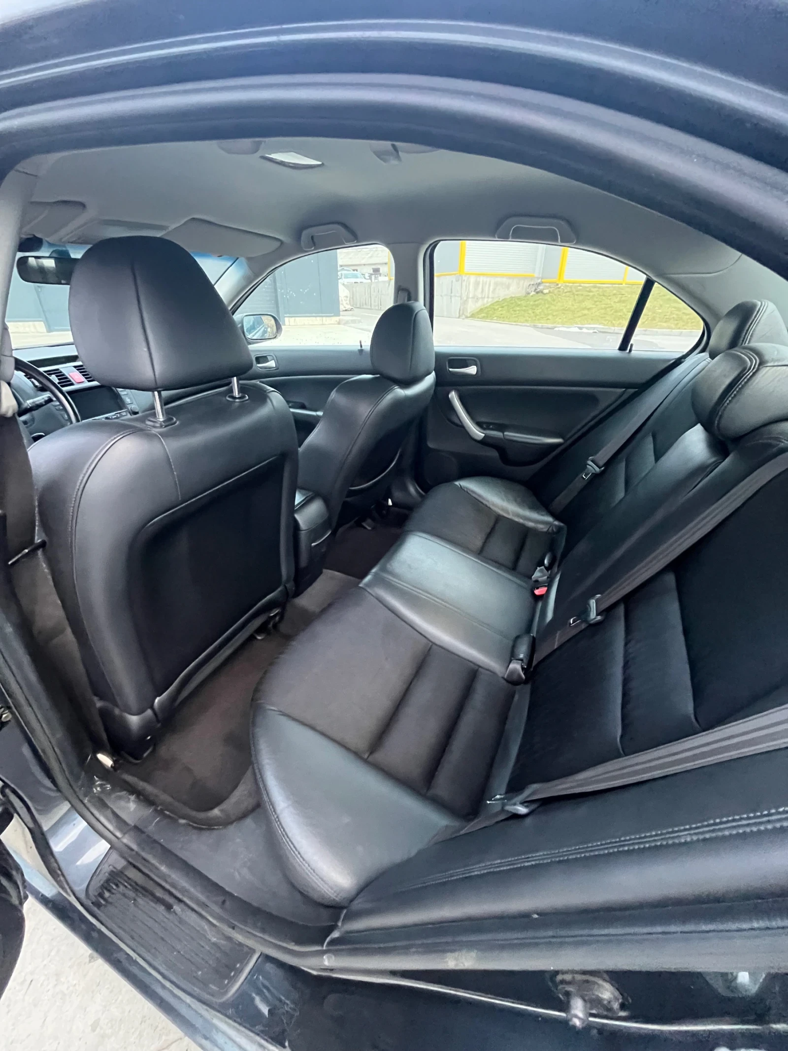 Honda Accord 2.0 VTEC 155к.с, София, снимка 13 - Автомобили и джипове - 55998363