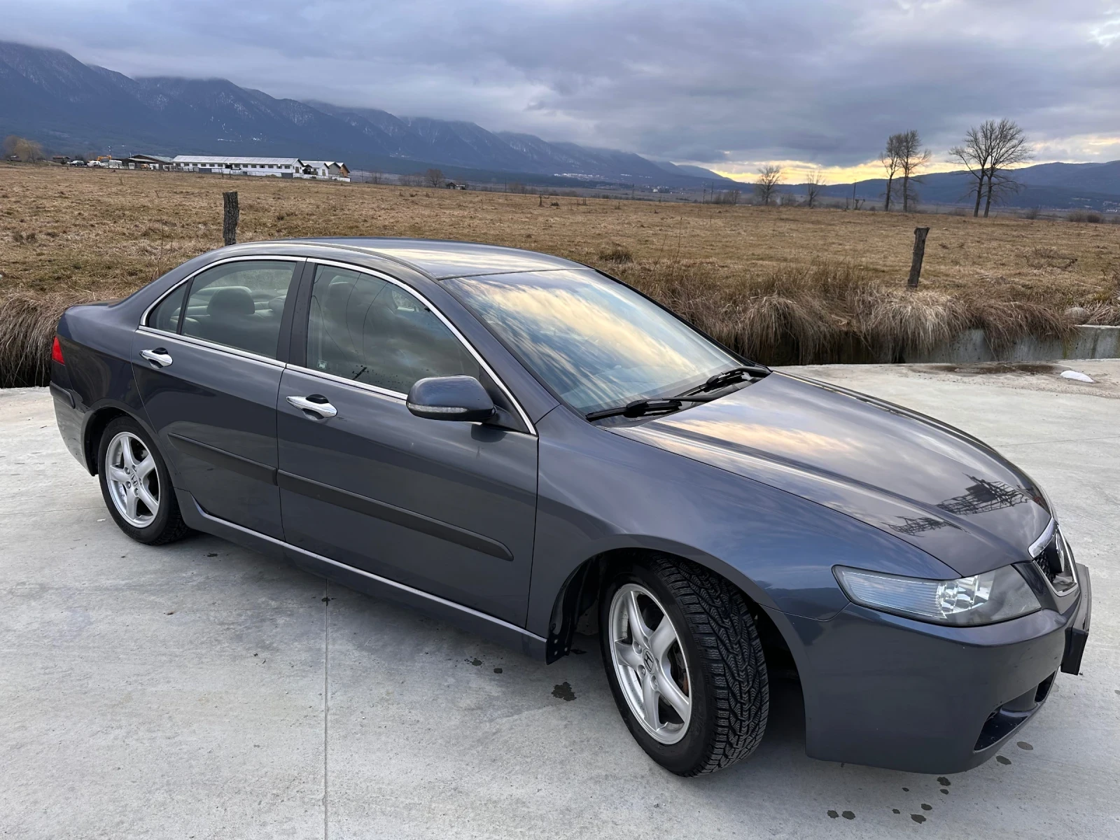 Honda Accord 2.0 VTEC 155к.с, София, снимка 3 - Автомобили и джипове - 55998363