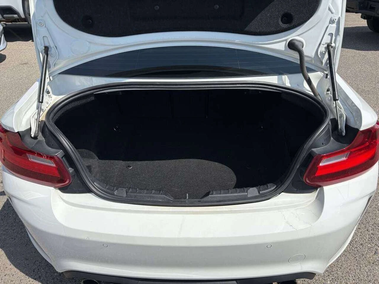 BMW M2 2 DOOR COUPE, снимка 11 - Автомобили и джипове - 56437446