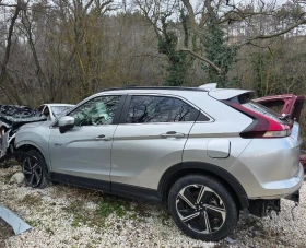 Mitsubishi Eclipse Cross PHEV Фул Екстри с Инцидент - 9999 € / 19556.34 лв. - 65624191 7