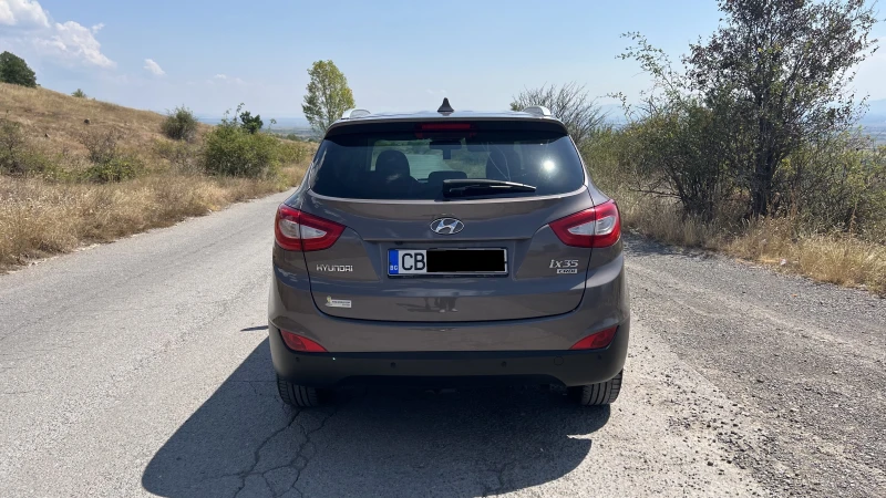 Hyundai IX35, снимка 5 - Автомобили и джипове - 47283128