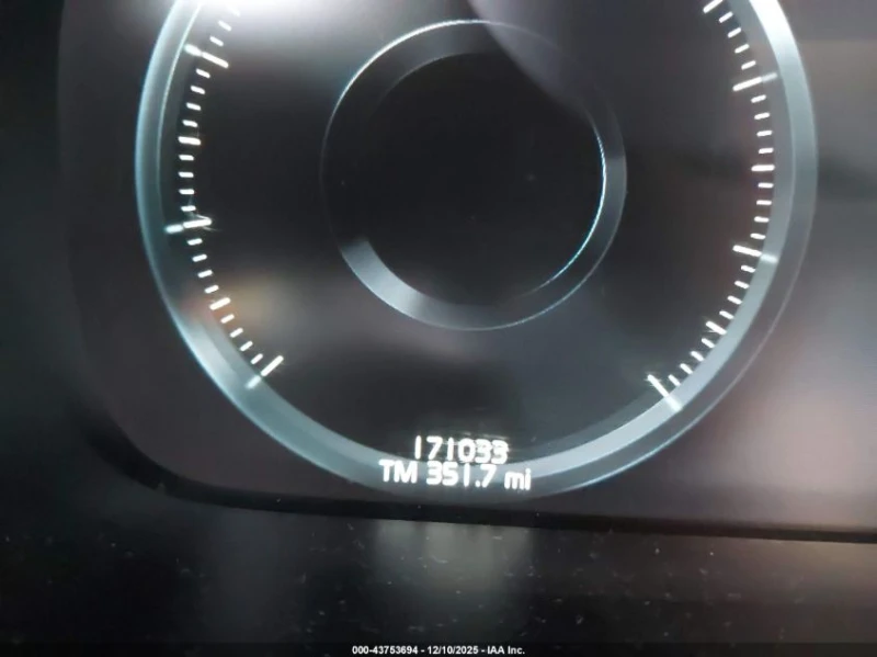 Volvo Xc90 2.0L I-4 DI, DOHC, VVT, TURBO/SUPERCHARGER, 316HP, снимка 8 - Автомобили и джипове - 52836408