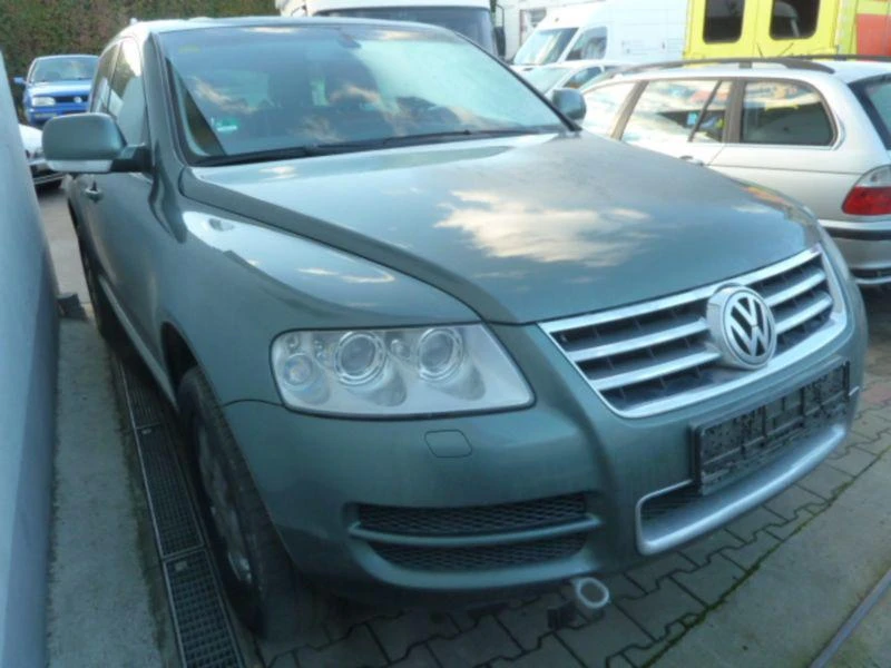 VW Touareg R5,2.5 TDI,174 кс., снимка 1 - Автомобили и джипове - 16707947