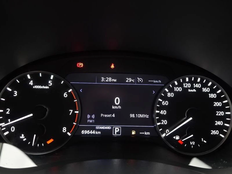 Infiniti QX50 2.0 Automatic, снимка 10 - Автомобили и джипове - 55597712