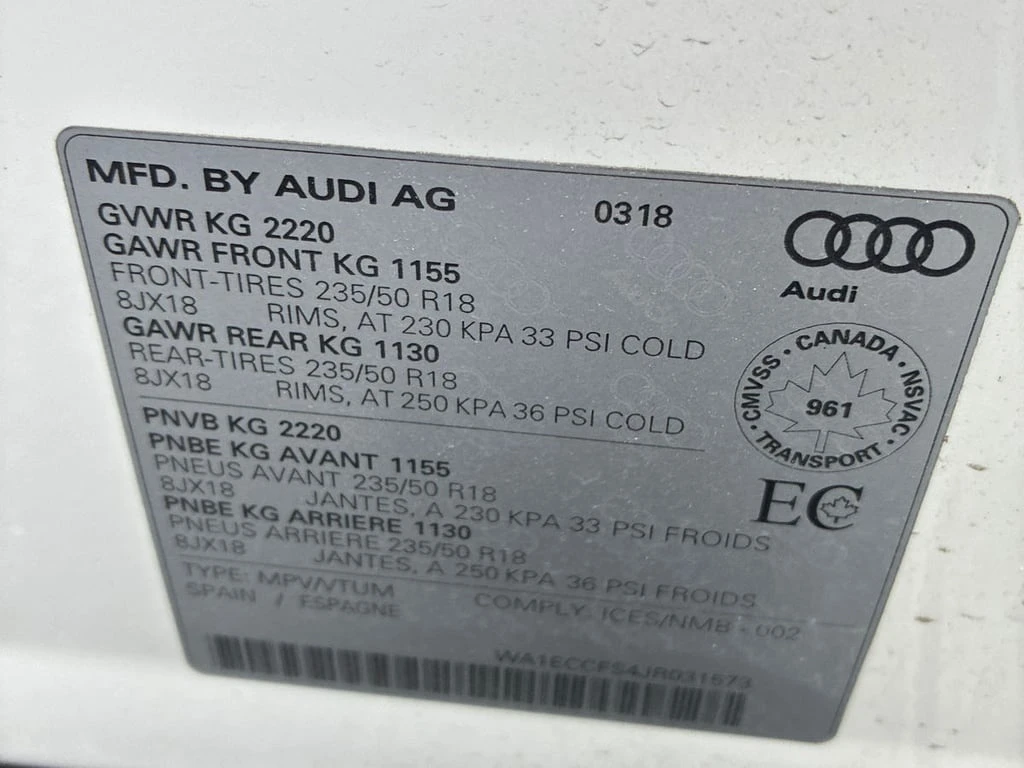 Audi Q3 * Komfort * CARFAX * БЕЗ ПЪРВОНАЧАЛНА ВНОСКА - изображение 10