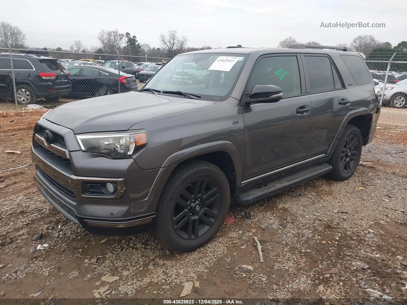 Toyota 4runner LIMITED* NIGHTSHADE* 2 Ключа* Цена до БГ - изображение 2