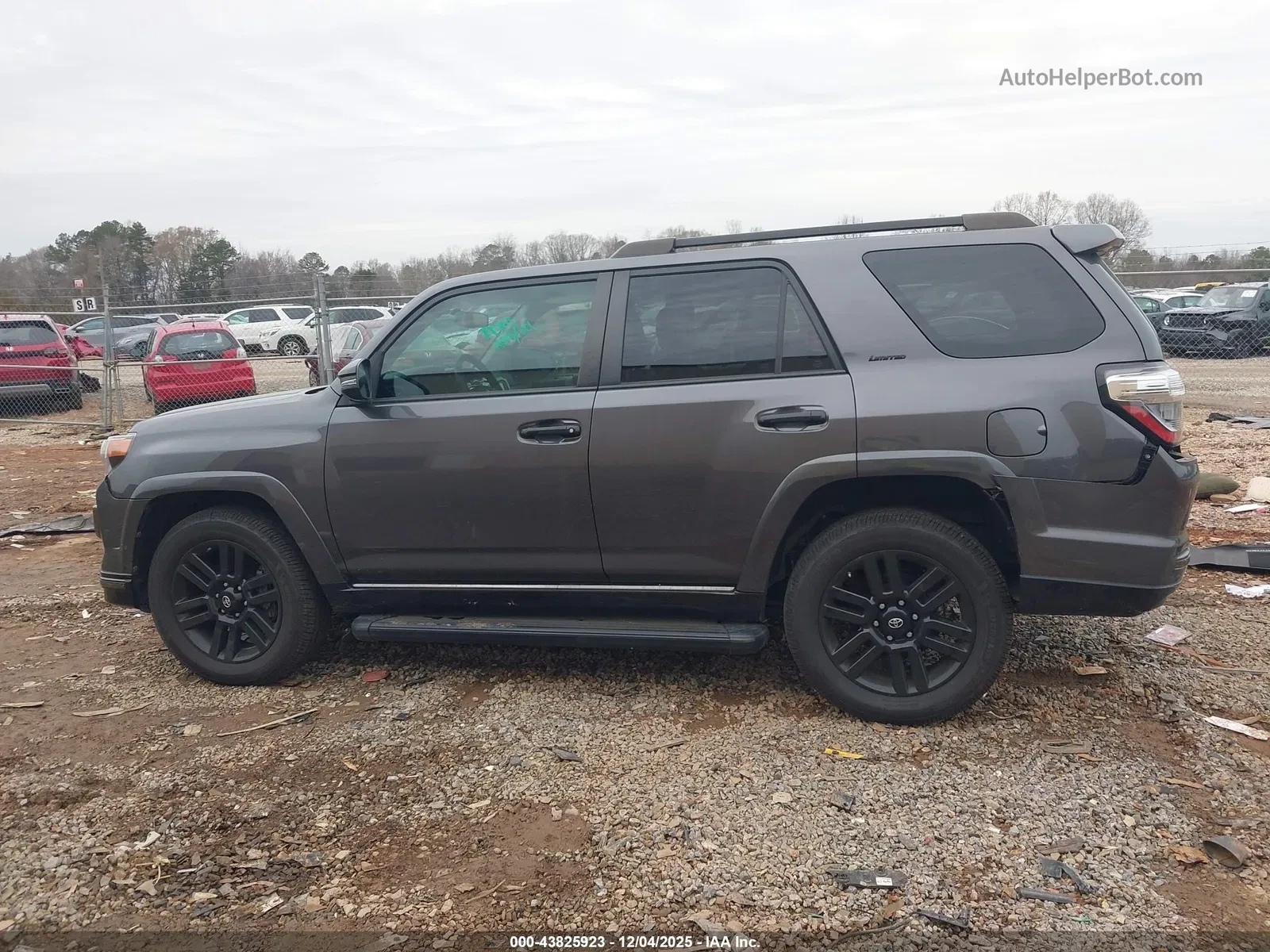Toyota 4runner LIMITED* NIGHTSHADE* 2 Ключа* Цена до БГ - изображение 5