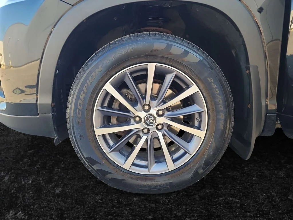 Toyota Highlander XLE  CARFAX - изображение 7