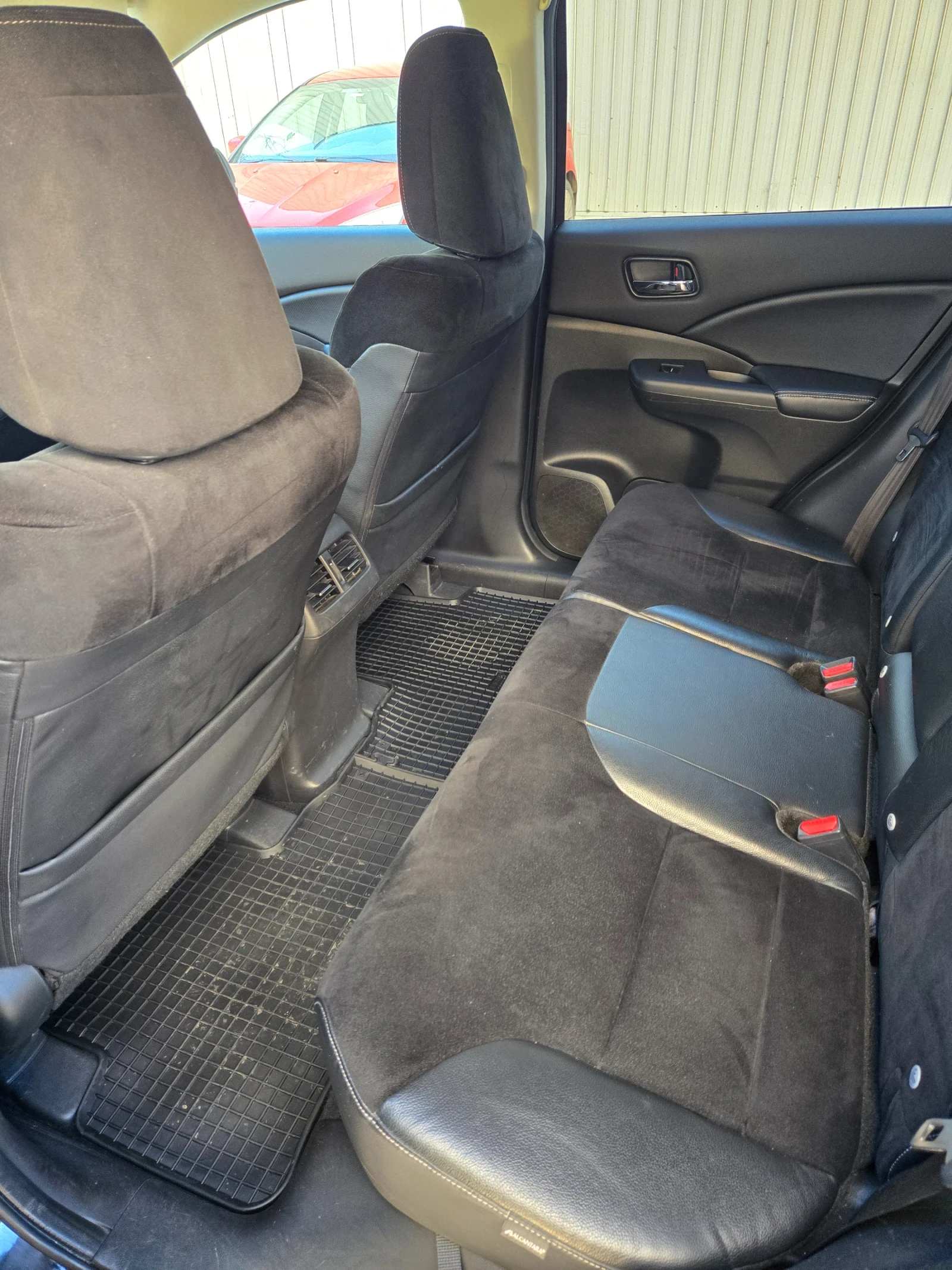 Honda Cr-v 2.0i AWD - изображение 9