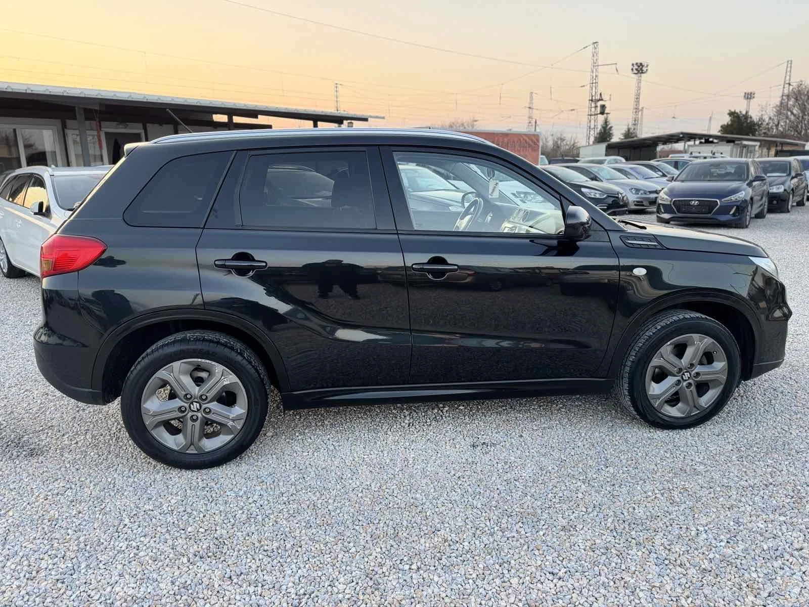 Suzuki Vitara EURO 6B TOP, снимка 7 - Автомобили и джипове - 53866112