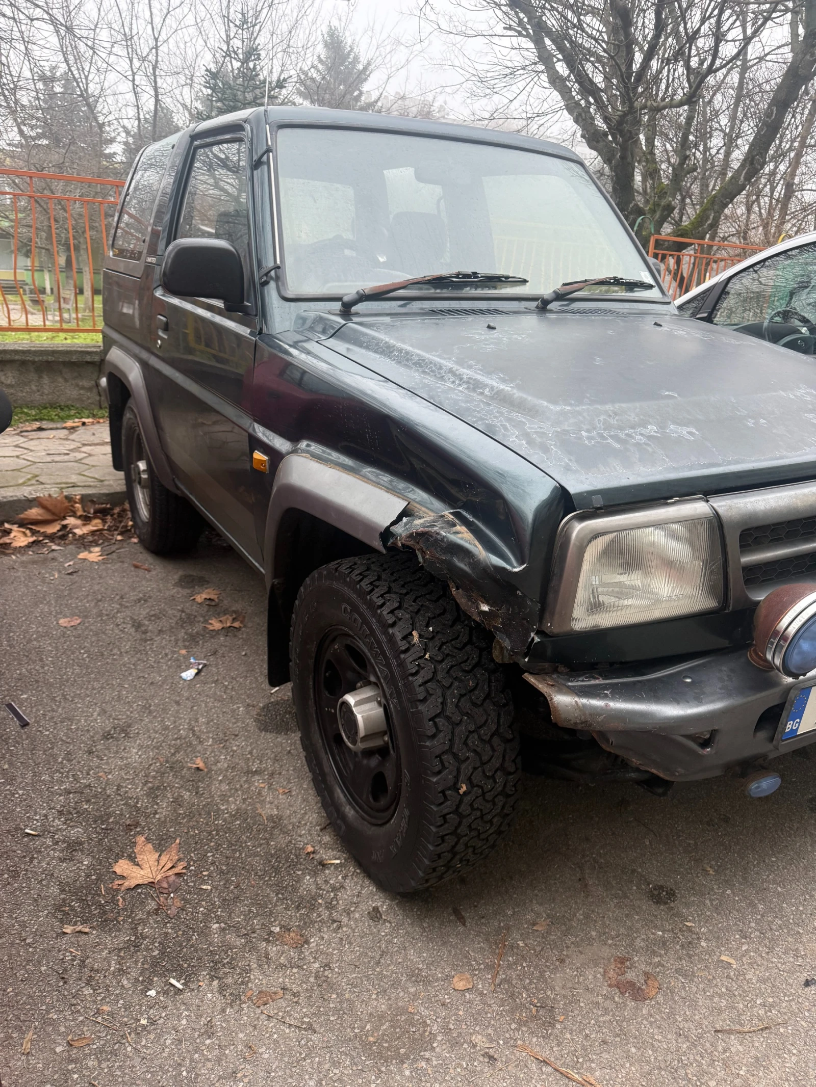 Daihatsu Feroza Sportrak Limited, снимка 3 - Автомобили и джипове - 53924634