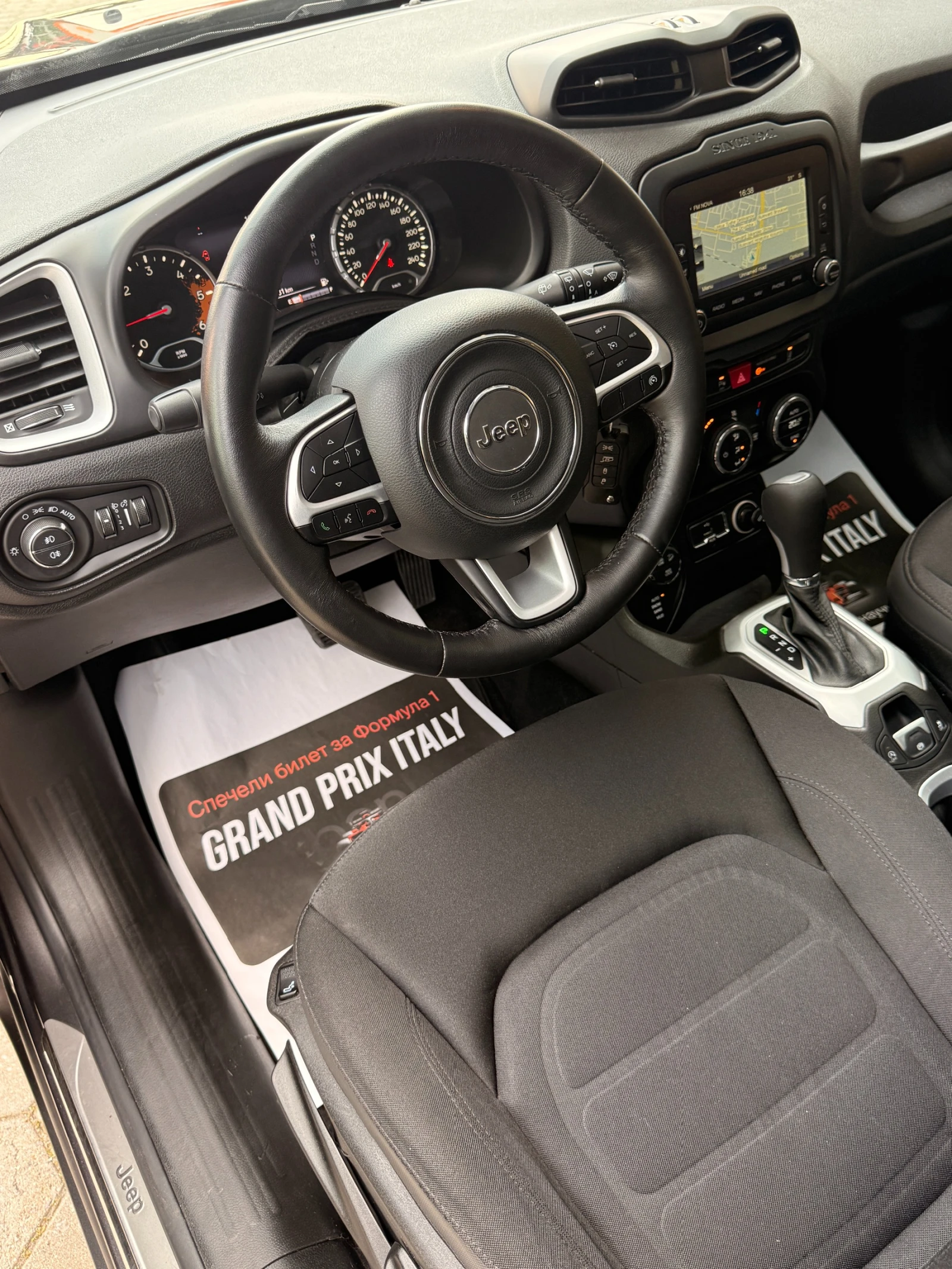 Jeep Renegade 2.0mJTD* LIMITED* 4WD* АВТОМАТИК* ПАНОРАМА* , снимка 12 - Автомобили и джипове - 54679549
