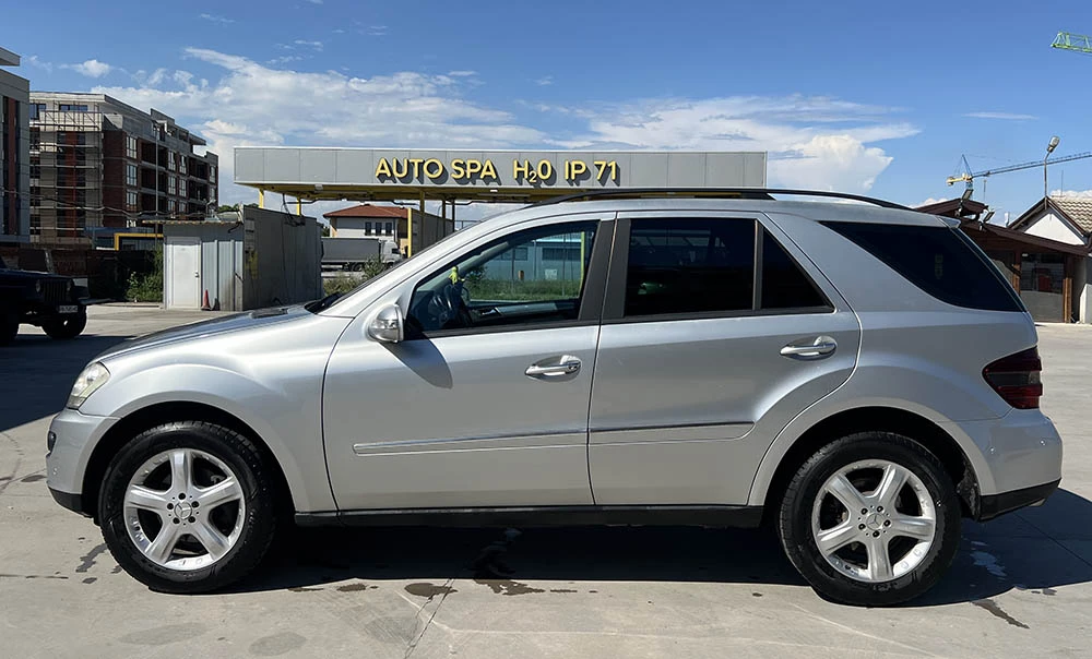 Mercedes-Benz ML 320  CDI, снимка 8 - Автомобили и джипове - 54691908