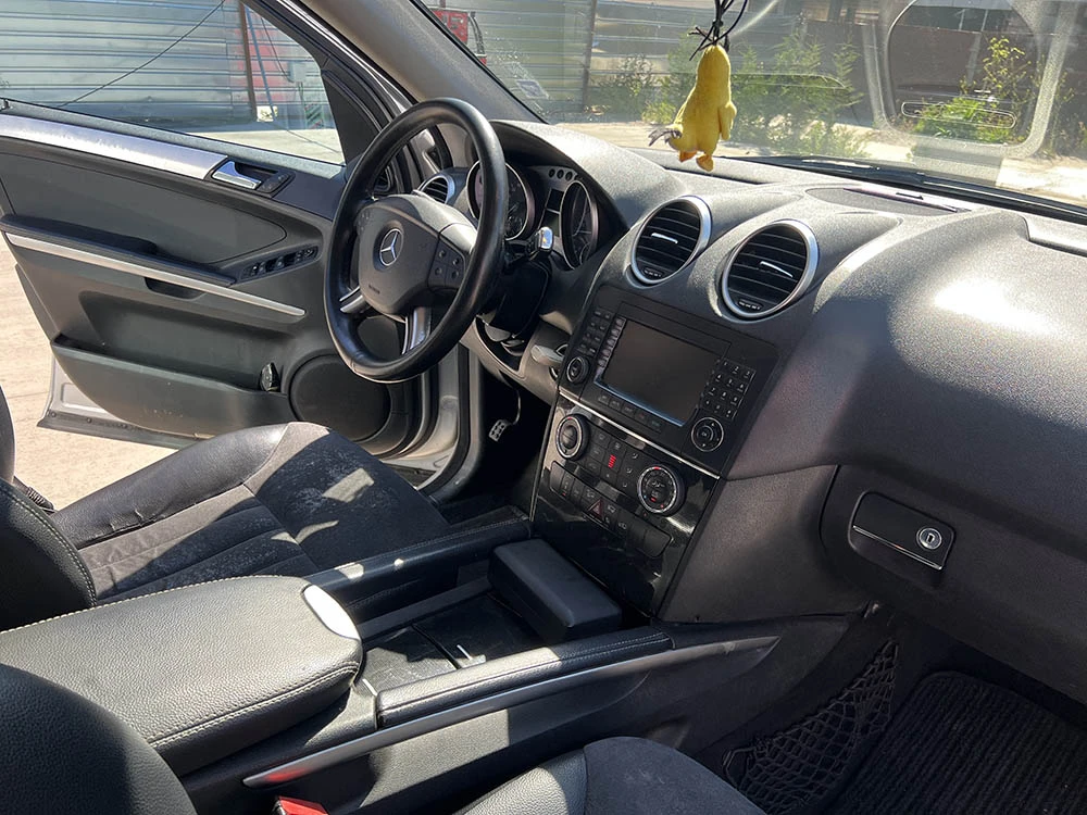 Mercedes-Benz ML 320  CDI, снимка 15 - Автомобили и джипове - 54691908