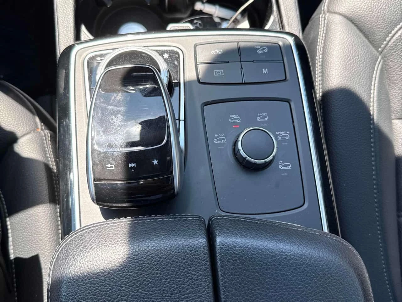 Mercedes-Benz GLE * AMG 43 * АВТОКРЕДИТ БЕЗ ПЪРВОНАЧАЛНА ВНОСКА* , снимка 10 - Автомобили и джипове - 55182712