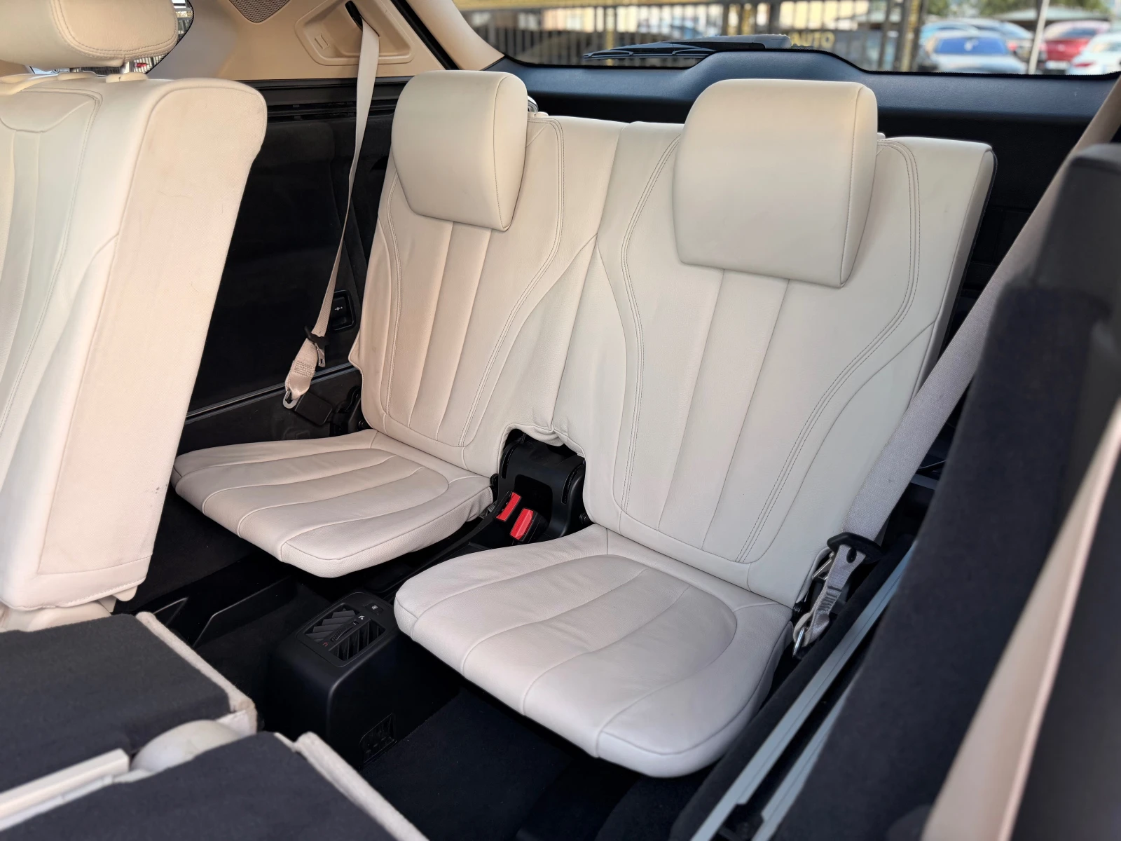 BMW X5 30d= xDrive= 7-Места= Sport Pack= Панорама= 360* К, снимка 13 - Автомобили и джипове - 55450520