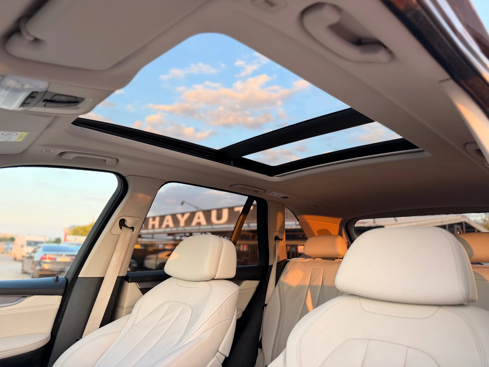 BMW X5 30d= xDrive= 7-Места= Sport Pack= Панорама= 360* К, снимка 14 - Автомобили и джипове - 55450520