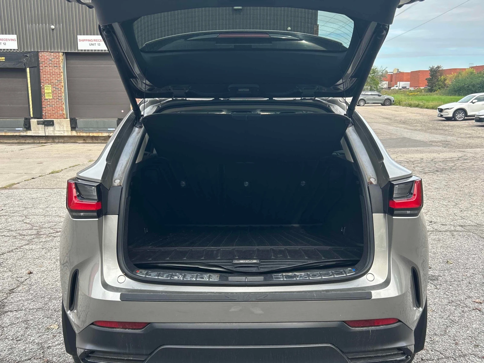 Lexus NX 350h  CARFAX / �������� / ���� �� ��������  | Mobile.bg � ����������� 16
