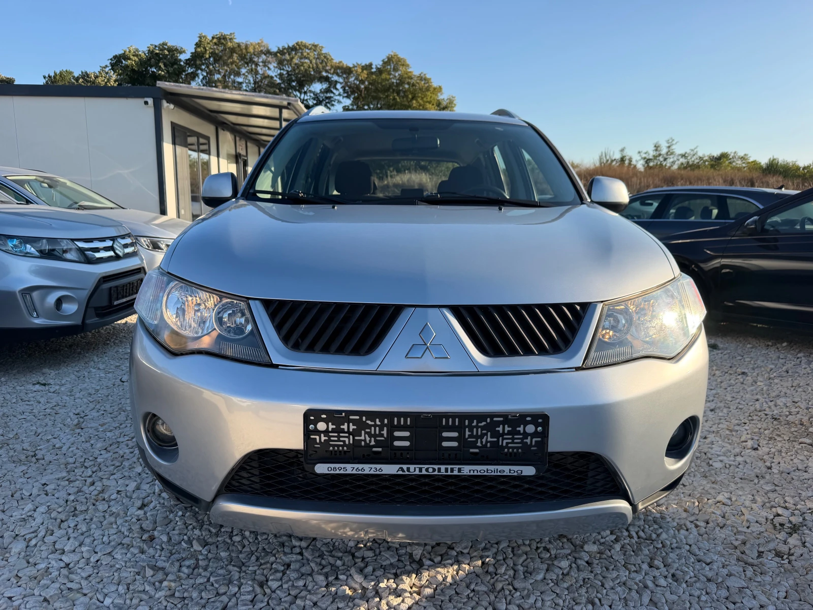 Mitsubishi Outlander 2.0TDI 4x4, снимка 5 - Автомобили и джипове - 56133981