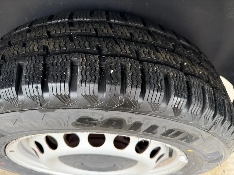 VW T5 1.9TDI, снимка 14 - Бусове и автобуси - 53328868