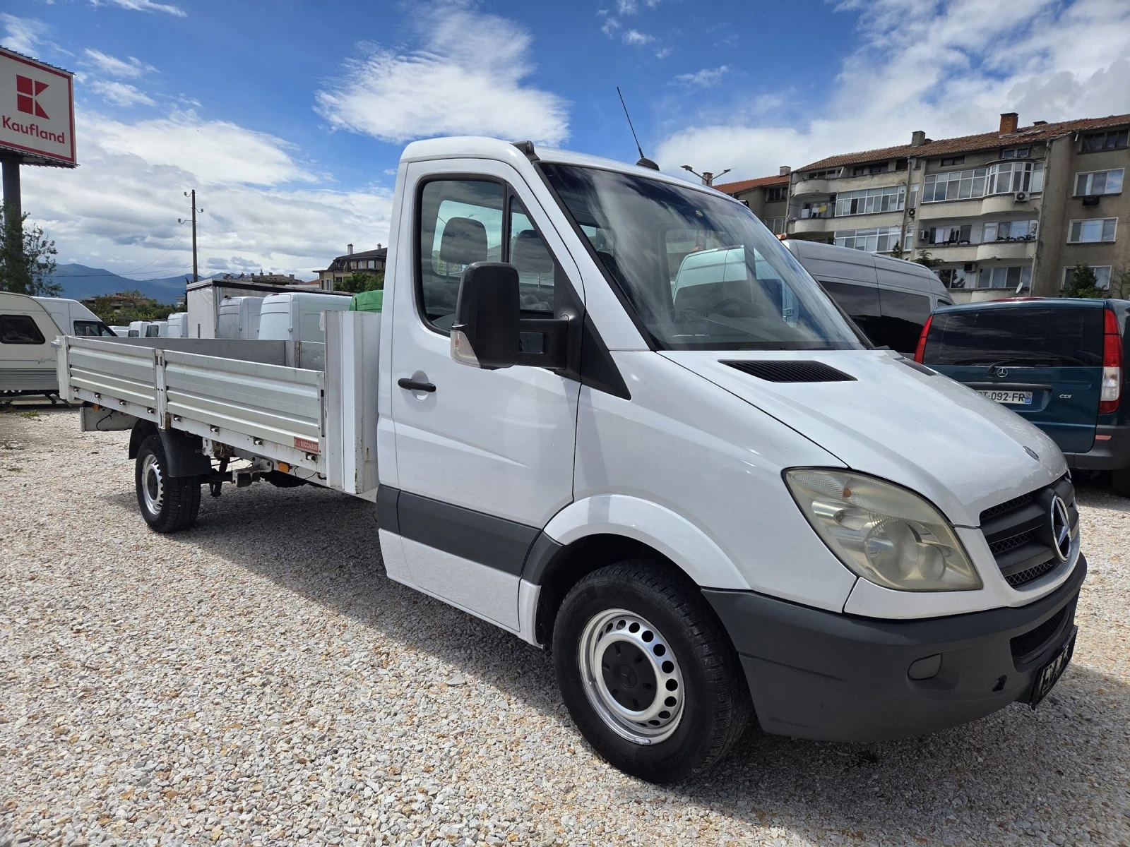 Mercedes-Benz Sprinter 318 Климатик.4.70м.д., снимка 2 - Бусове и автобуси - 54581832
