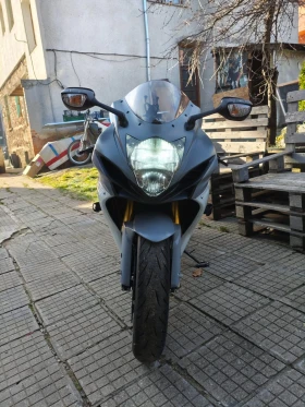 Suzuki Gsxr 750 2022г. Нов внос КАТО НОВ, снимка 2