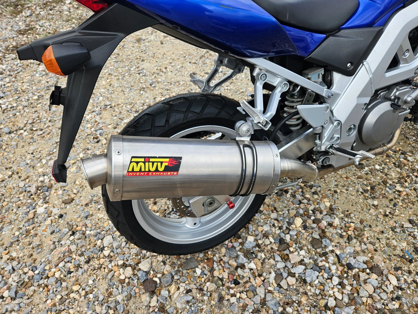 Suzuki SV   | Mobile.bg   11