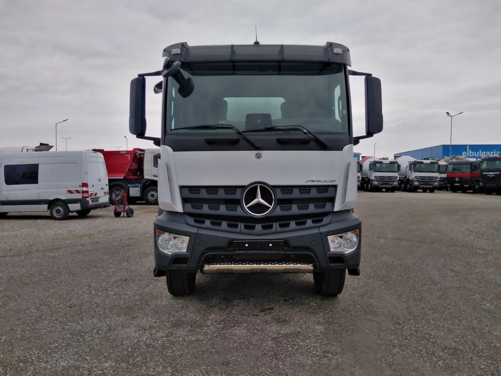 Бетон миксер Mercedes AROCS 3240 STETTER 10M3 ФАБРИЧНО НОВ, снимка 2 - Индустриална техника - 54130752