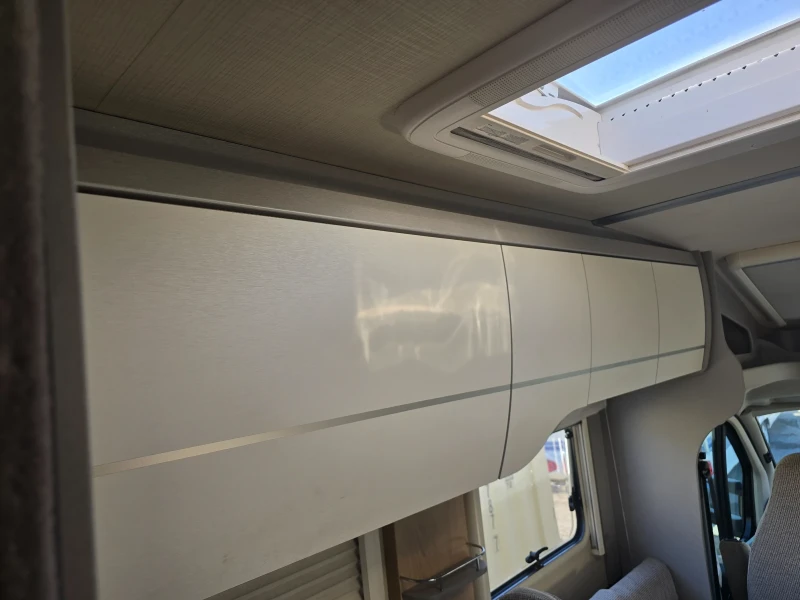 Кемпер HYMER / ERIBA, снимка 17 - Каравани и кемпери - 52729701