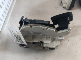 ����� �� �������� �� ����� (����� ����) 5E0839015 Skoda Octavia