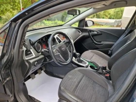 Opel Astra Sports Tourer Газ/Бензин, снимка 5