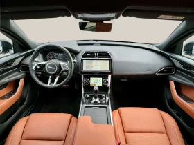 Jaguar XE 2.0 I4, снимка 12