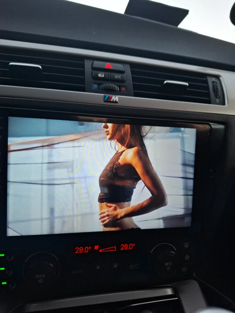 BMW 330 330xd, снимка 14 - Автомобили и джипове - 44216972