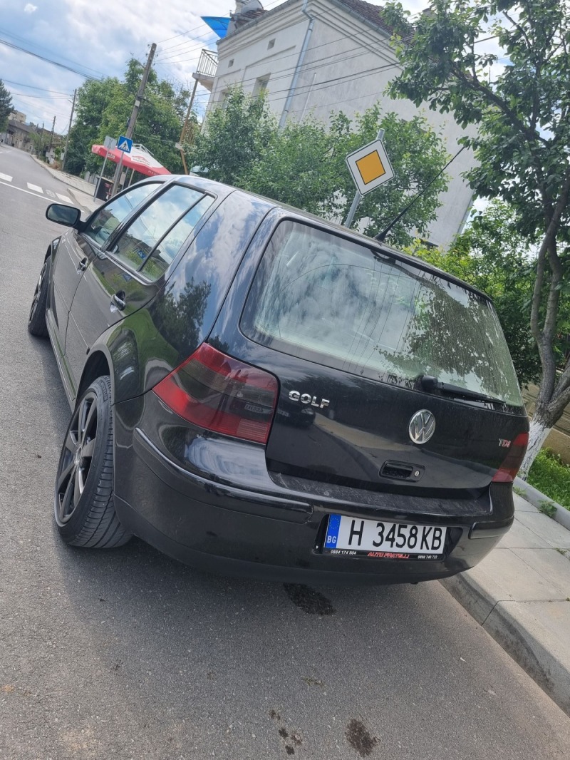 VW Golf Mk4, снимка 8 - Автомобили и джипове - 46755675