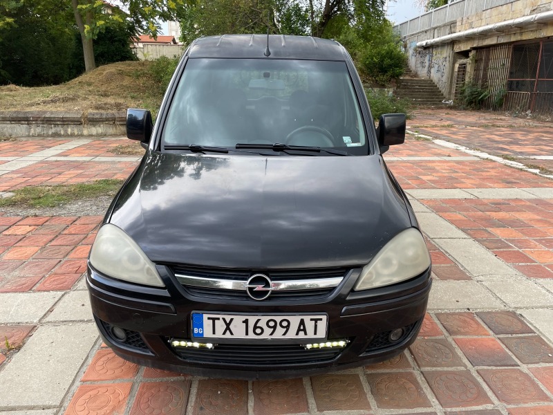 Opel Combo бензин/газ, снимка 1 - Автомобили и джипове - 47174365