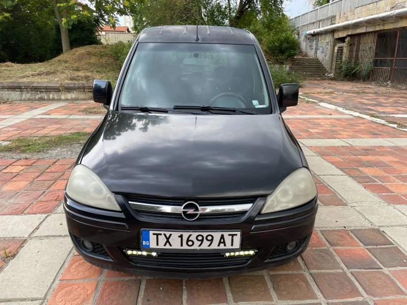 Opel Combo бензин/газ, снимка 1 - Автомобили и джипове - 47843024