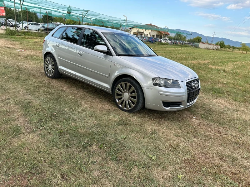 Audi A3 1.6 I 102kc.Автоматик, снимка 3 - Автомобили и джипове - 47294595