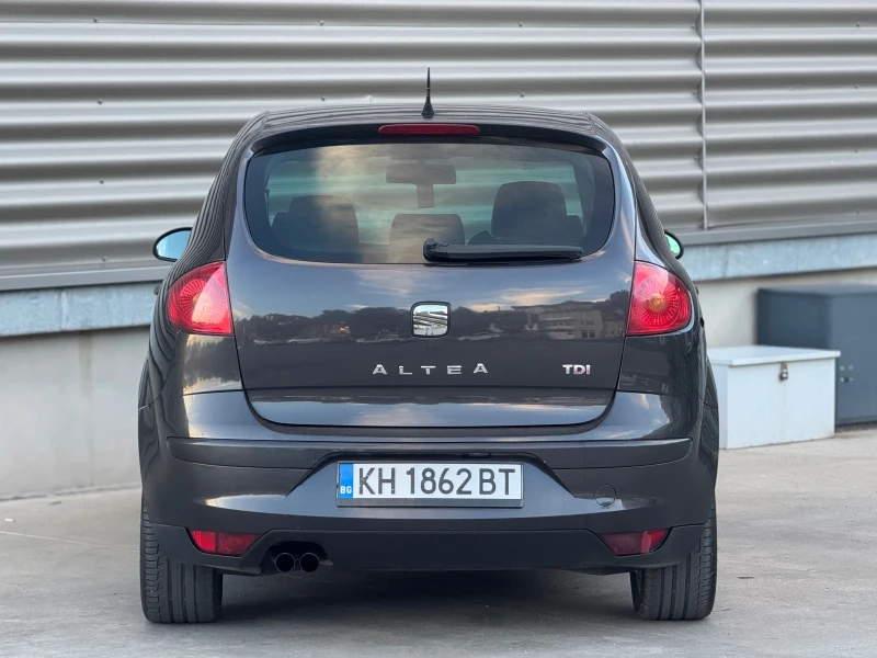 Seat Altea 1.9 TDI 105 К.С. ОБСЛУЖЕН 2 КЛЮЧА ВСИЧКО ПЛАТЕНО, снимка 5 - Автомобили и джипове - 47544247