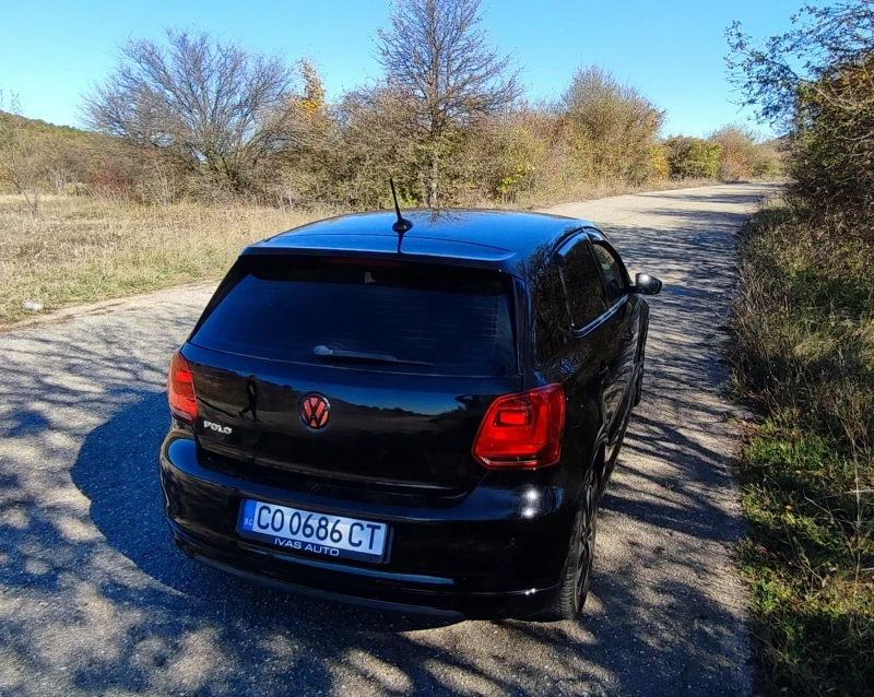 VW Polo, снимка 2 - Автомобили и джипове - 47656247